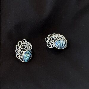 Sarah Coventry Elegant Silver and Blue Filigree Earrings